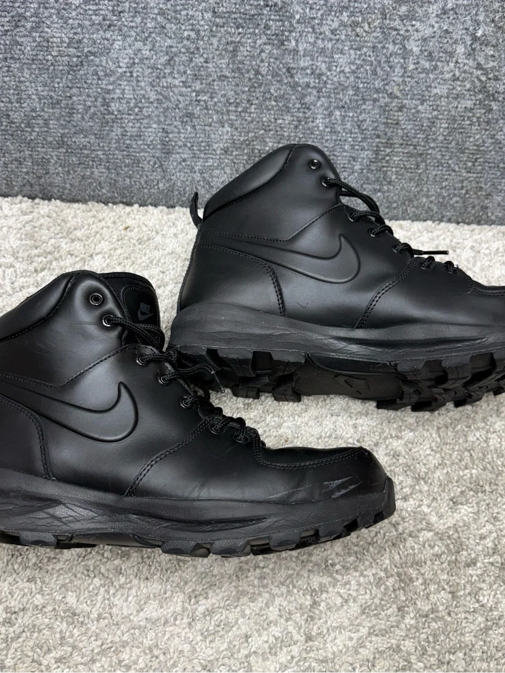 Nike Manoa Leather Triple Black Boots Shoes 454350-003 Men's size 12
